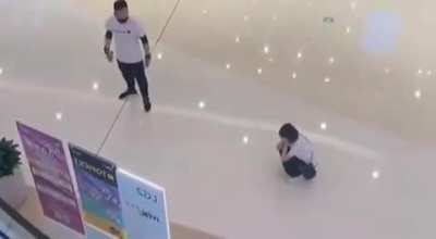 Couple fight caught on camera.