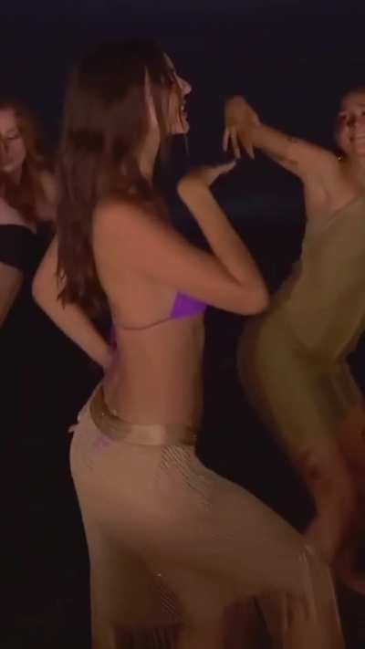 Victoria Justice
