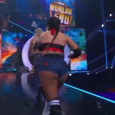 Thunder Rosa