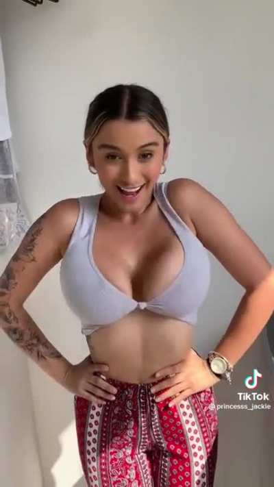 hands up thot
