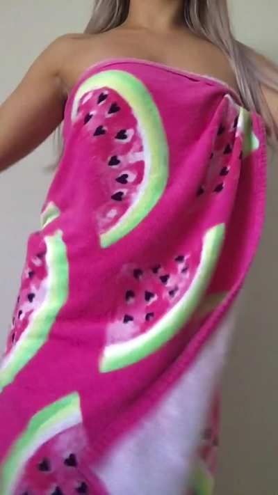 [18] Hope you enjoy this vid as much as I did making it 😝