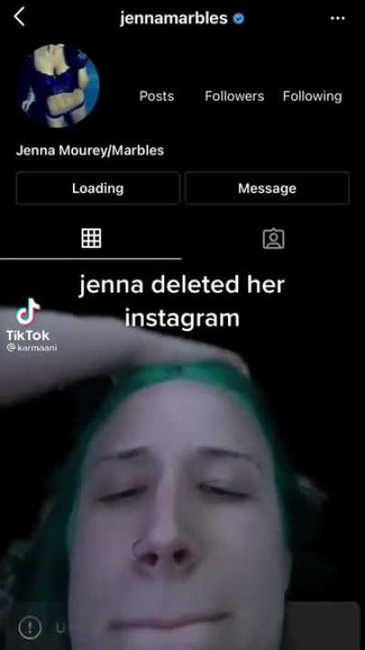 If she deletes her ytb channel too i'm tapping out..