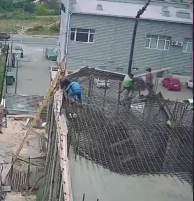Poured concrete floor fails 2020