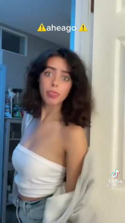Ooh -- ahh -- what you lookin' at