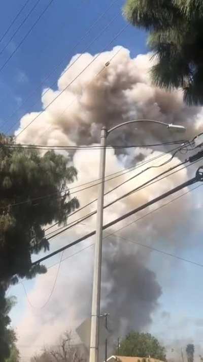 Mushroom cloud