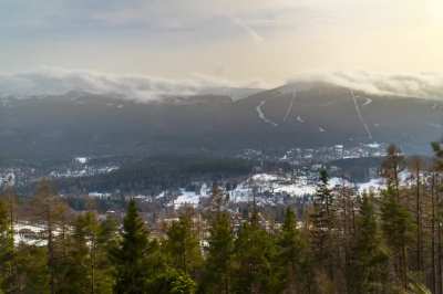 Clouds overflowing mountains, Sony A6500, Karkonosze, Poland. How to remove sensor dust spots in post?