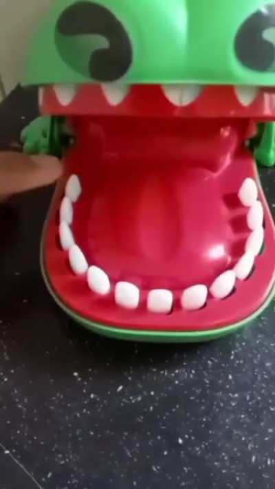 i dont understand anything that is going on in this video