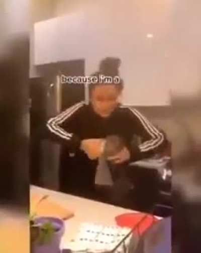 Procedo a JAJAJAJAJAJA