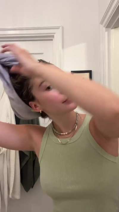 TikTok from 19.06.24… a little surprise at 00:16 min