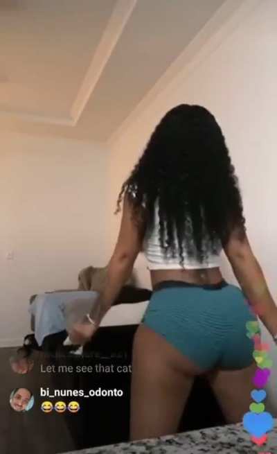 Old Live Kitty used to be real freaky and turnt then💦💦💦