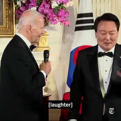 Karaoke at the WH