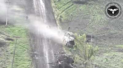 Russian APC with 9 soldiers on top is struck by a FPV drone of the Ukrainian 47th Mech Brigade. Avdiivka direction. Music from source. 
