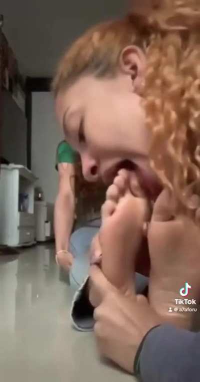 feet worship