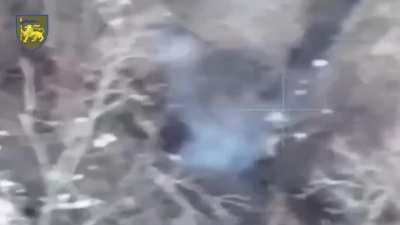 Ukrainian soldier kills Russian that jumped into his trench in close combat, Liman direction. 60th Separate Mechanized Inhulets Brigade [2025]