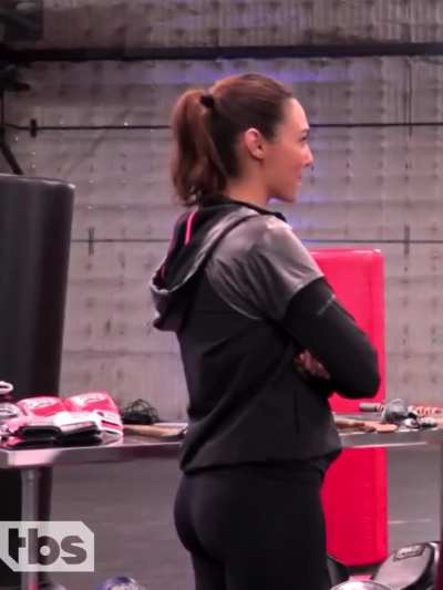 Gal Gadot's cute ass