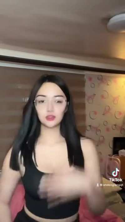Andrea Angeles