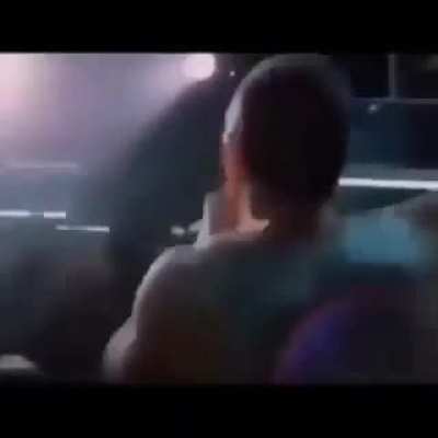 🗿