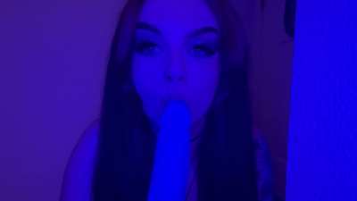No lube necessary 🍆🧎🏻‍♀<wbr>️