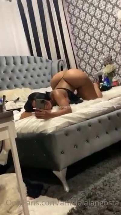 That shape 🤤