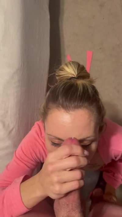 Hot Blonde Wife Blowjob Facial