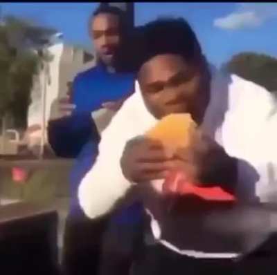 The real way to eat a Big Mac 😏