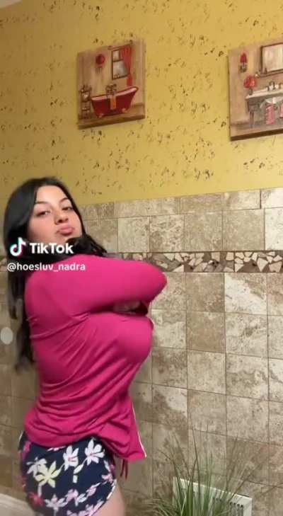 @hoesluv_nadra