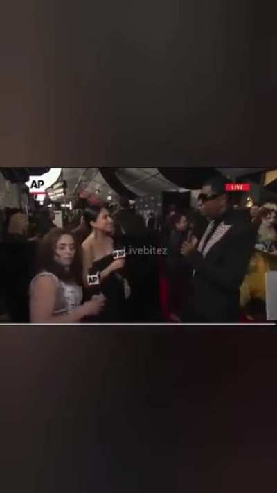 AP Interviewers cutting off music legend and 13 Grammy Award winner Babyface at the Grammys