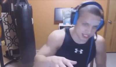 Tyler1 Get’s a racist troll