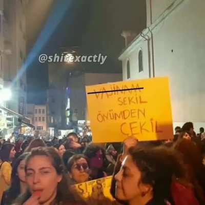 Hey Kürt arkadaşın seni halaya çağırıyor ne yapacaksın