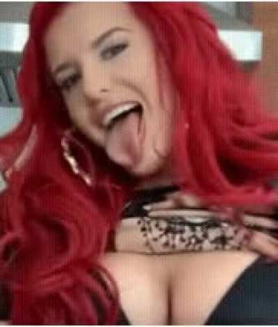 Justina valentine