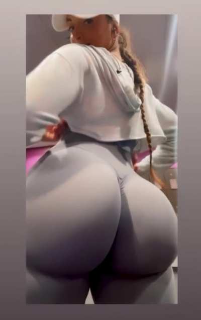 I just love to tease you at the gym