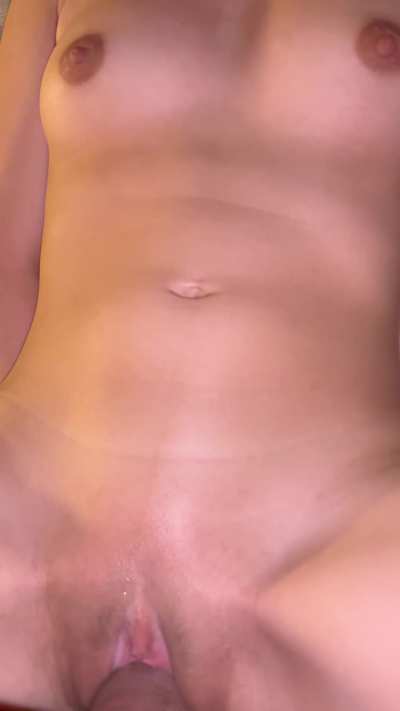 Look how hot this view is when I slide it in and out slowly