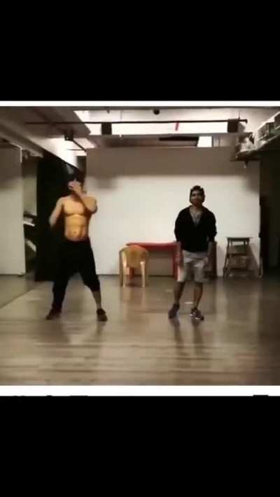 Sushant- the dancer (PV)