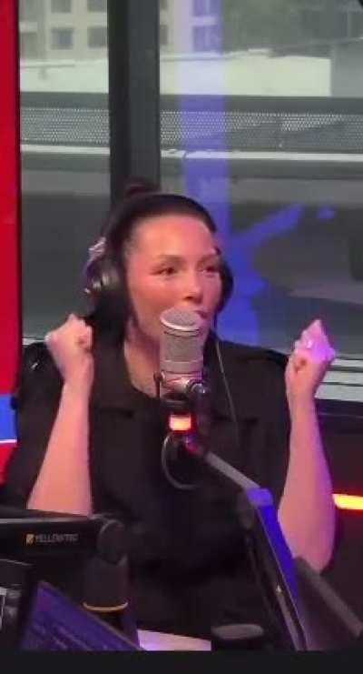“She’s so contrived! This woman cannot do anything genuine!”