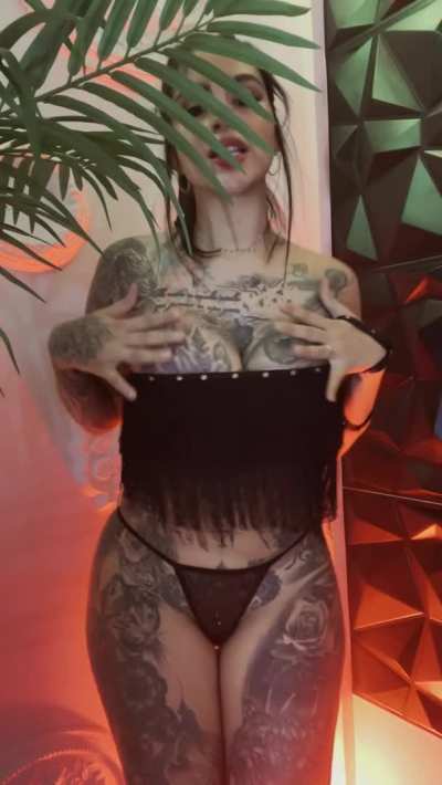Can I be your first Mexicana milf?
