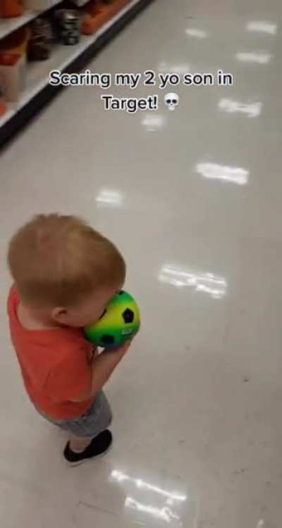 Child witnesses murder