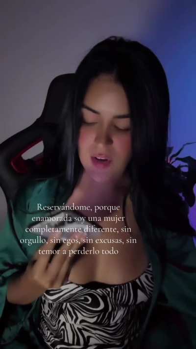 😈