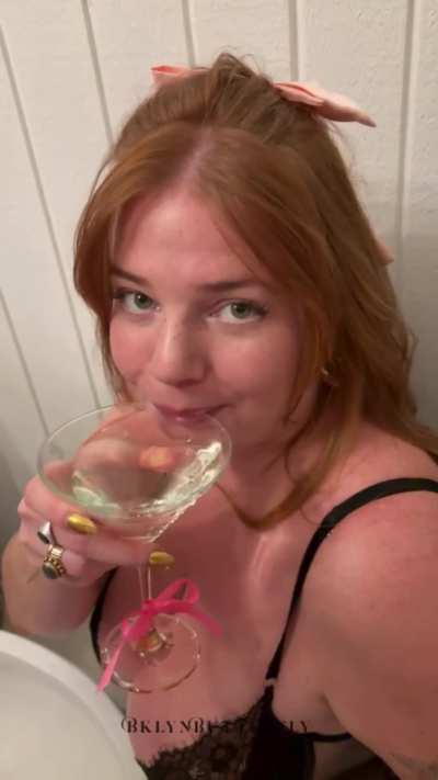 [F33] Craving a piss martini at a slumber party