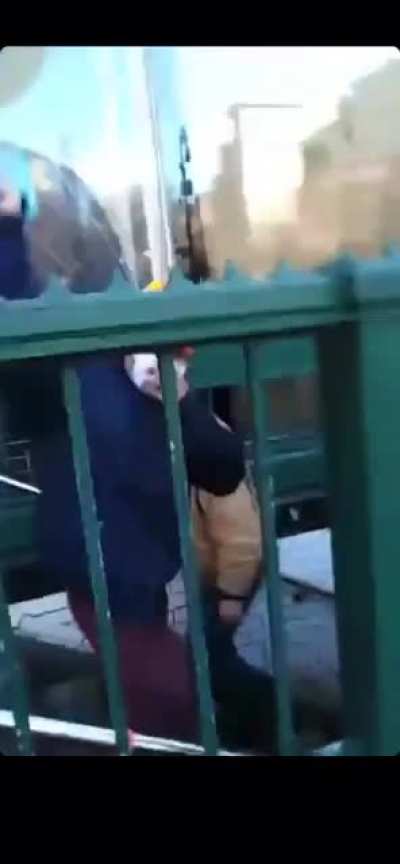 Man at unions bugs the fuck out