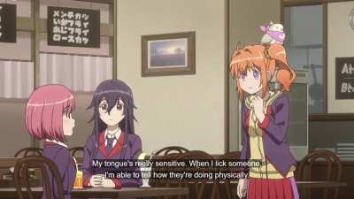 Yuri Licking