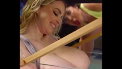 Jade Venus cums on two hot babes 💦