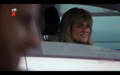 Budding romance in the highway