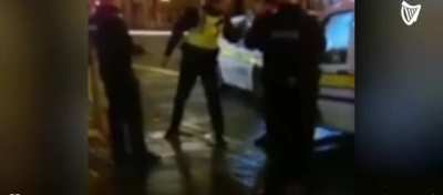 Gardai confronts man who allegedly hit a woman on Dame Street in Dublin