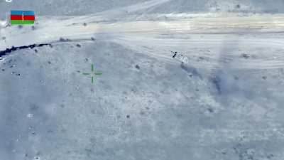 Armenian SOF are abandoning their positions and fleeing from three advancing Azerbaijani tanks[18.10.2020]