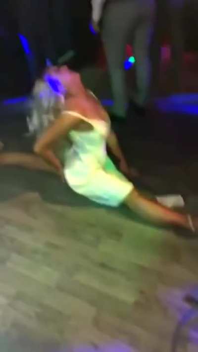 HMC while I do a split!