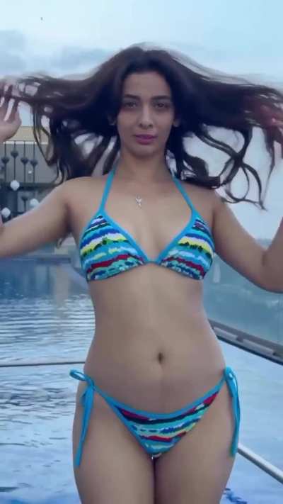 Bikini 👑