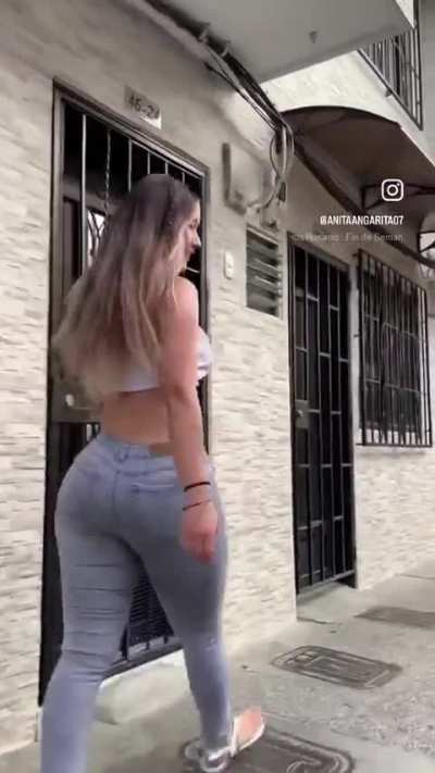 Latinas >