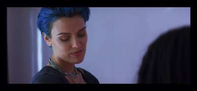 Kiss scene