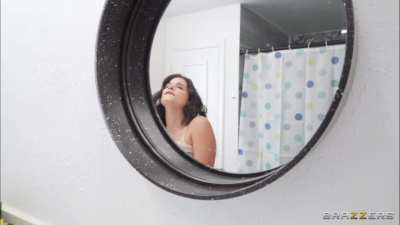 LaSirena69 gets naughty with her roommate