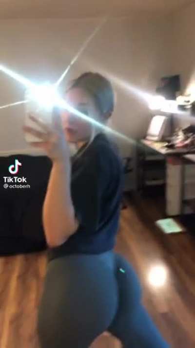 🎂